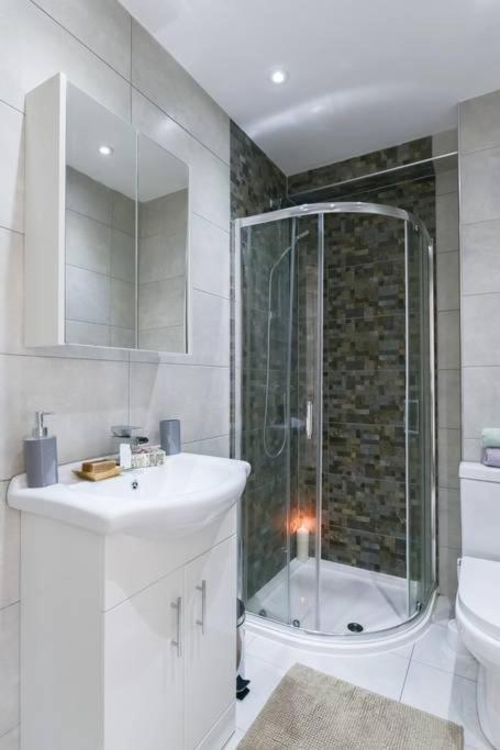 לונדון City Sparrow Apartments 5 מראה חיצוני תמונה